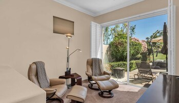 House | 3 bedrooms, Internet