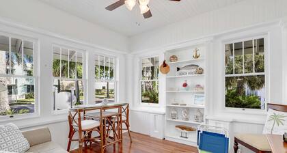 Hibiscus House Bed Breakfast Seashell Room