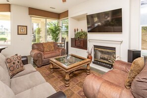 House | 3 bedrooms, Internet - 5 Star Rating Oasis Golf Pool Spa 3bed Pga West (La Quinta)