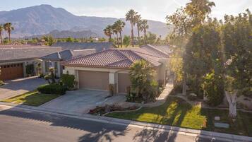 3 habitaciones y acceso a internet