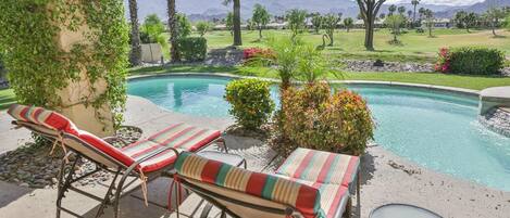 House | 3 bilik tidur, Internet