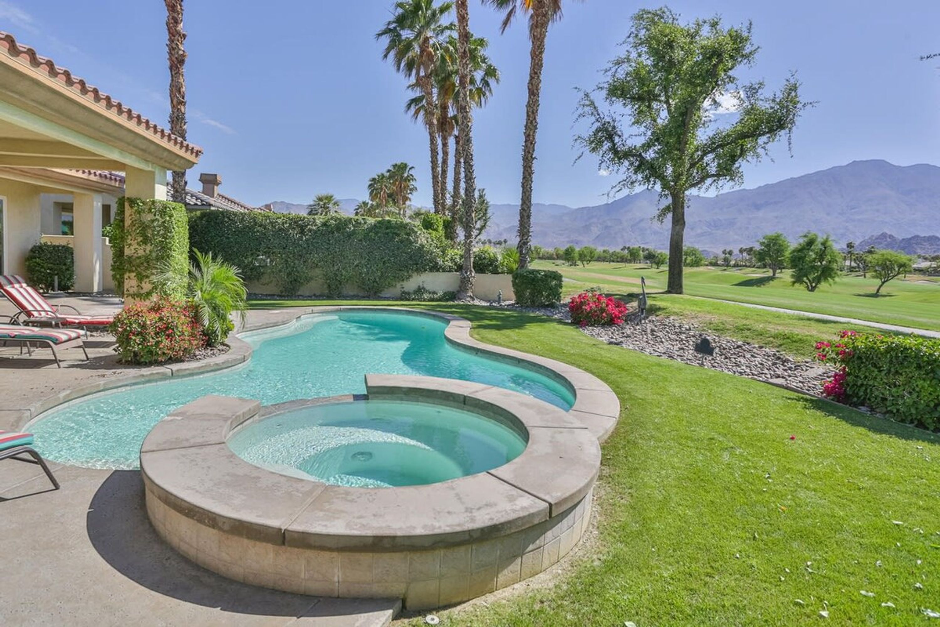 House | 3 bedrooms, Internet