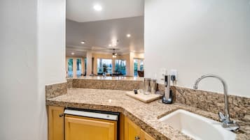 5 chambres, Internet