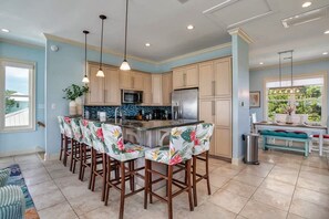 Talo | 4 makuuhuonetta, internet