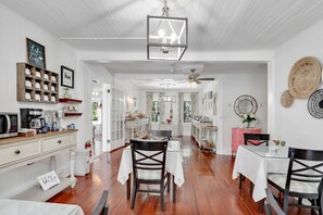 House | 1 bedroom, Internet - Hibiscus House Bed Breakfast Inn Flamingo Suite (Fort Myers)