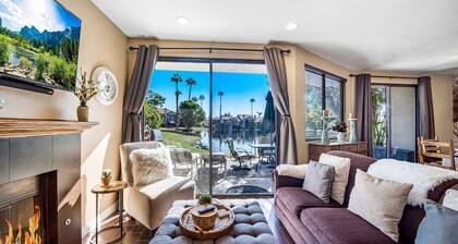 Cozy Lakeside Retreat in PGA West Bbq Scenic Views