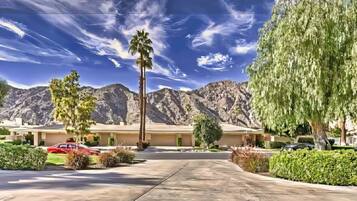 Apartment | 2 bedrooms, Internet