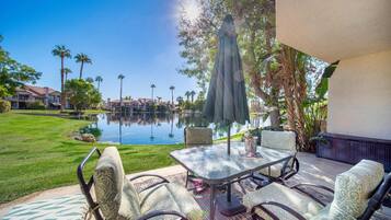 Apartment | 2 bedrooms, Internet