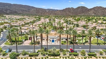 2 bedrooms, Internet