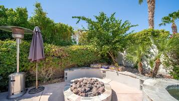 House | 2 bilik tidur, Internet