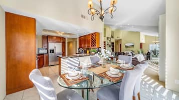 Apartment | 3 bedrooms, Internet