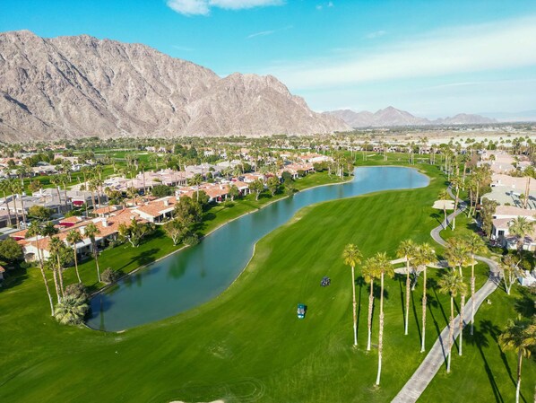 3 bedrooms, Internet