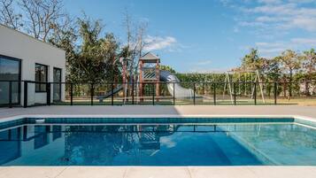Piscina externa