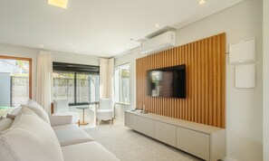 Basic Villa | Living area