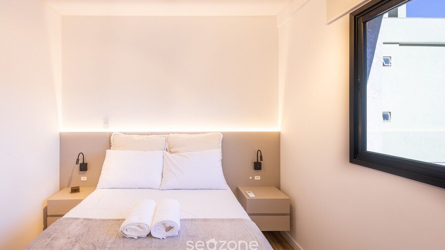 2BR apt w/ Grill 600m From the Beach Vre102