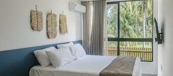 Modern apt With Pool and 3 Suites Vka0115