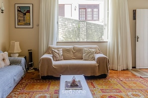 Villa | Living area
