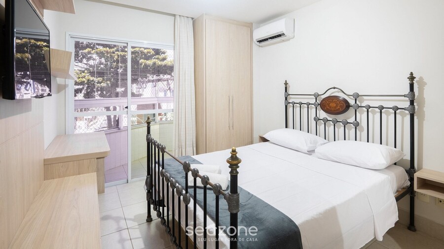 Apt in the Center, 300m From the Beach - Vel0102