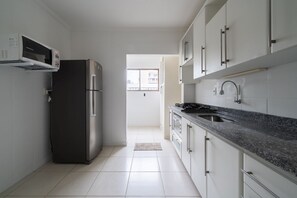 Basic Apartment | Private kitchen