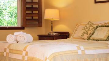 1 bedroom, iron/ironing board, WiFi