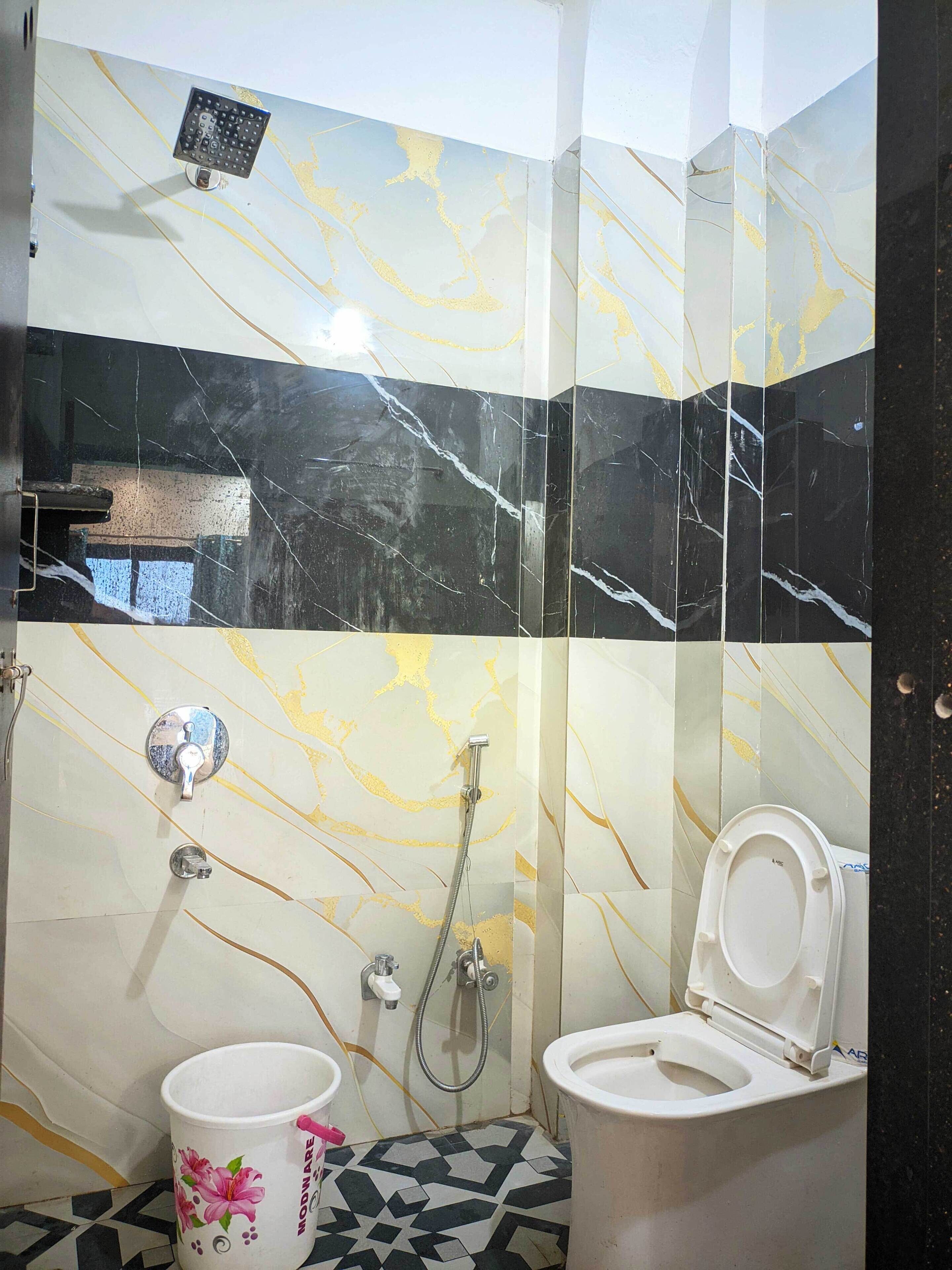 Deluxe Double Room, City View | Bathroom