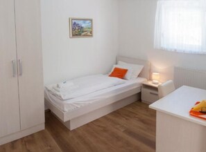 1 dormitorio, Internet, ropa de cama