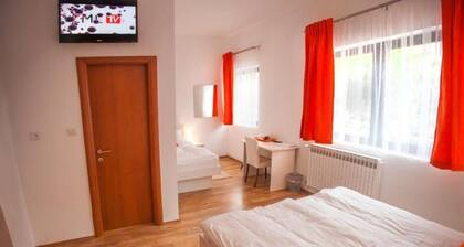Rooms Lidija 17 - Triple Room (2)