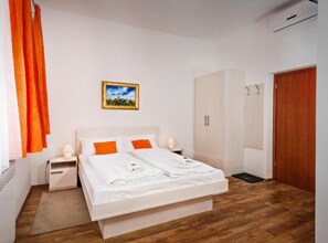 1 dormitorio, Internet, ropa de cama
