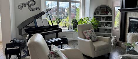 Smart TV, fireplace, printers