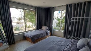 Triple Room, Balcony | Wi-fi percuma