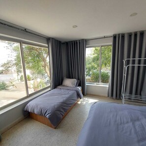 Triple Room, Balcony | Free WiFi - Jasmine House (Amman)