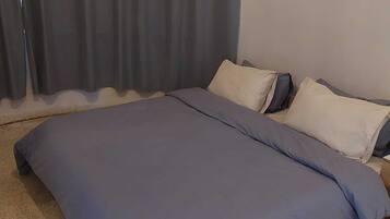 Double Room, 1 Queen Bed | Free WiFi
