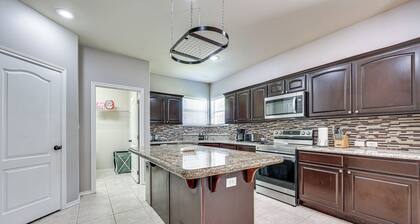 Private Theater & Pool: Spacious Mission Home