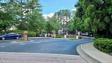 Enceinte de lâhĂ©bergement