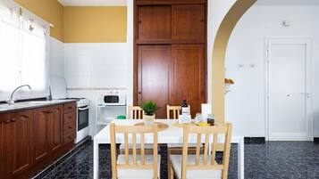 Rumah, Boleh Merokok | 1 kamar tidur