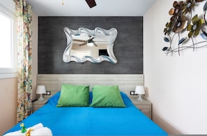 อพาร์ทเมนท์, สูบบุหรี่ได้ | 1 ห้องนอน