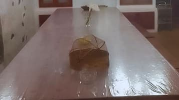 Casa, para fumantes | 5 quartos