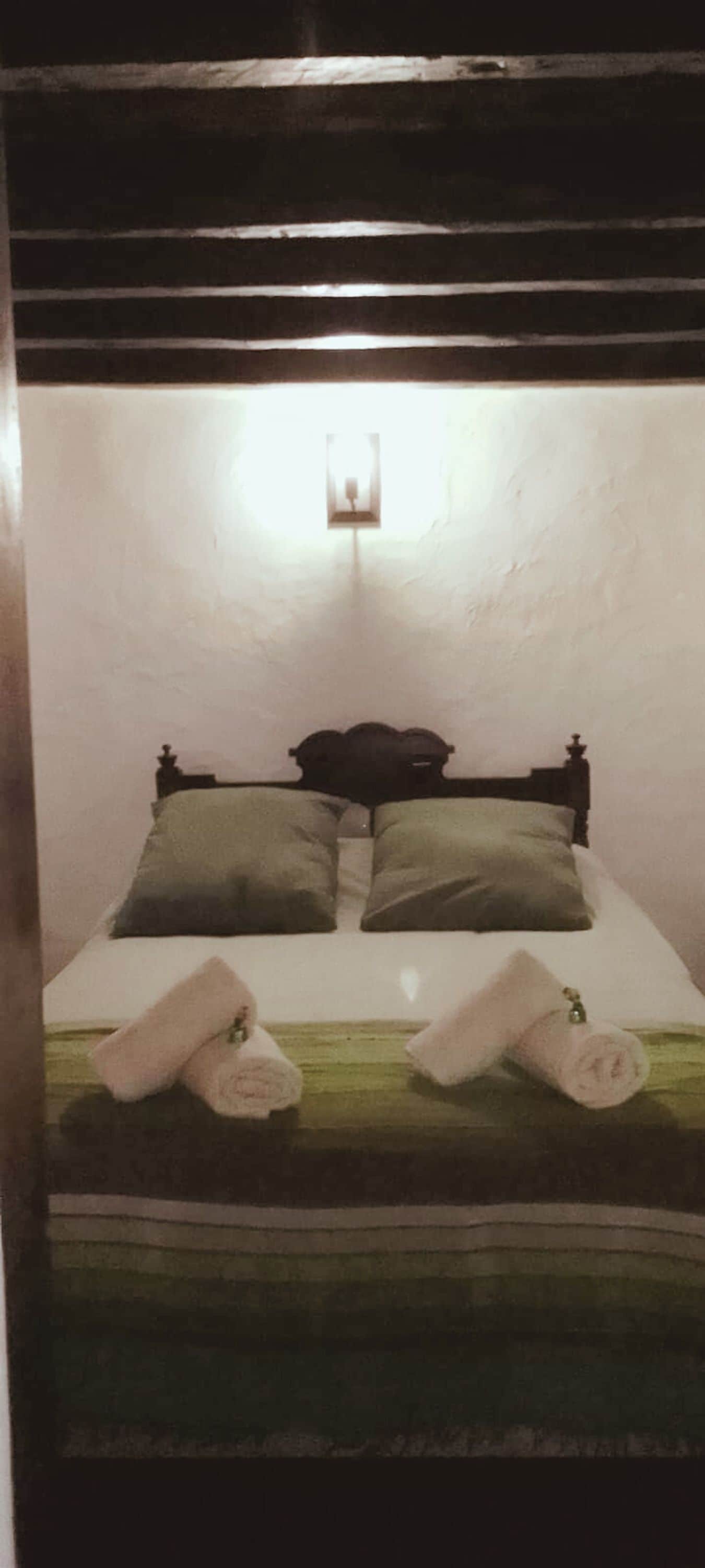 บ้านพัก, สูบบุหรี่ได้ | 5 ห้องนอน