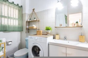 Apartment, Smoking | 1 bedroom