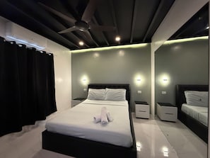 2 bedrooms, iron/ironing board, free WiFi, bed sheets