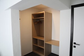 1 habitación y acceso a internet 