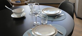 Kamiel -belle Epoque Apartment With Modern Comfort