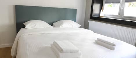 3 bedrooms, Internet