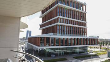 公寓 | 2 多间卧室、办公桌、高速上网