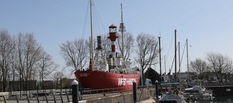 Harbour View Stay - Stylish Apartment With Stunning Views in the Marina of Zeebrugge