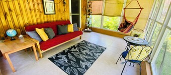 Marvelous 4-bedroom house in Burlington by lake