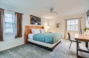 4 chambres, fer et planche à repasser, Wi-Fi gratuit, draps fournis