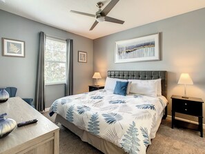 Bügeleisen/Bügelbrett, kostenloses WLAN