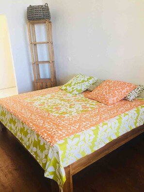 Villa | 4 bedrooms - Le Ficus Grande Villa Bord de mer Avec Piscine (Paea)