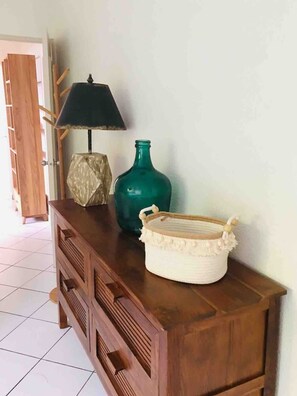 Villa | 4 bedrooms - Le Ficus Grande Villa Bord de mer Avec Piscine (Paea)